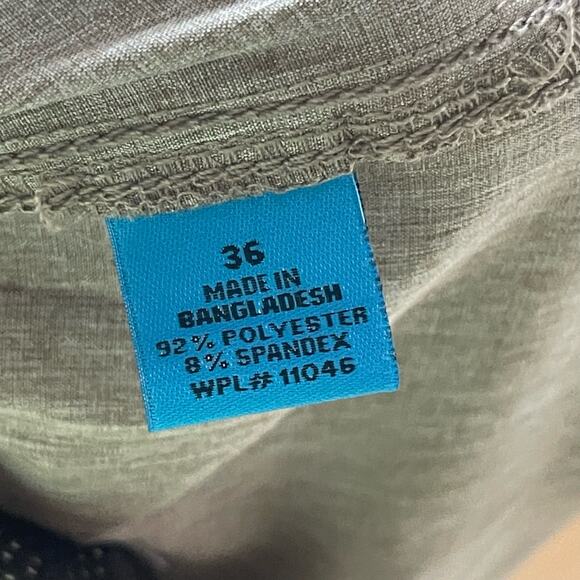 Vintage 1946 Mens FISHER Shorts Size 36 Tan Hybrid Performance Cargo - Picture 4 of 4